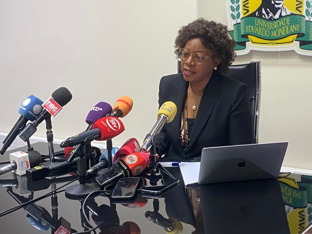Mais de 26 mil candidatos disputam 4.790 vagas na UEM - Evidencias